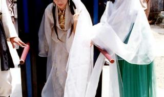 新白娘子传奇搞笑版